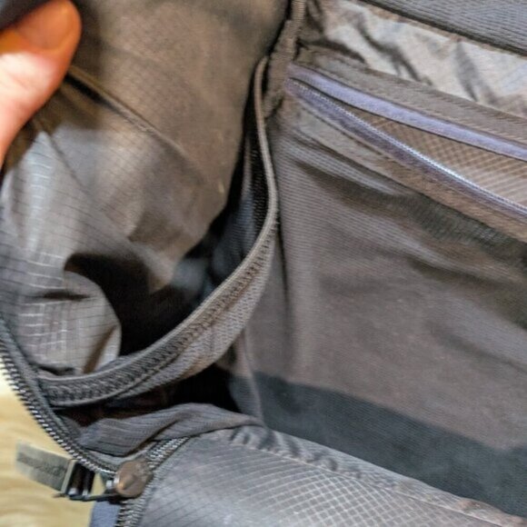 RYU Respect Your Universe locker Quick Pack Lux Black nylon & leather Backpack - Picture 12 of 13